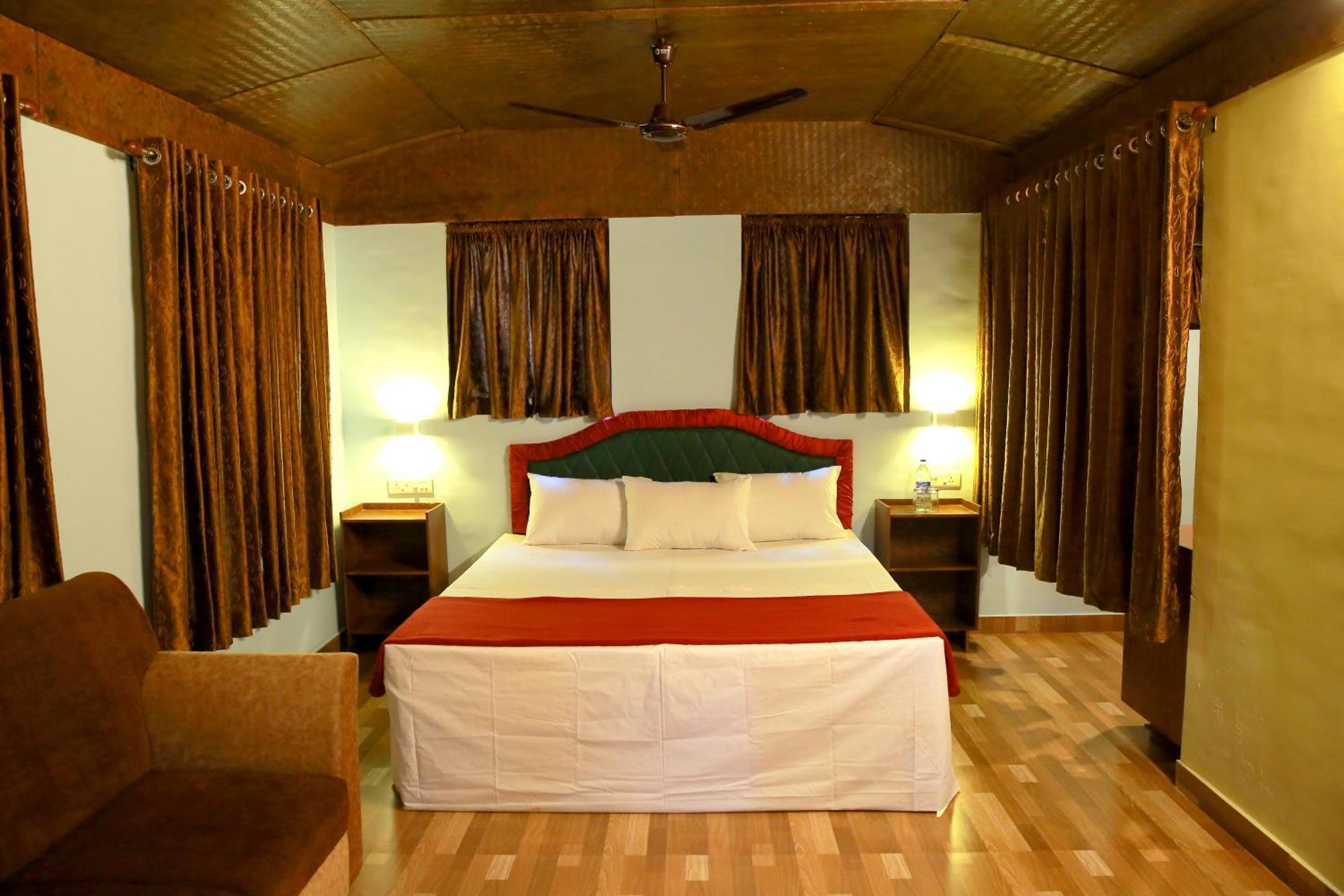 Snow Hills Resorts Thekkady Exteriör bild