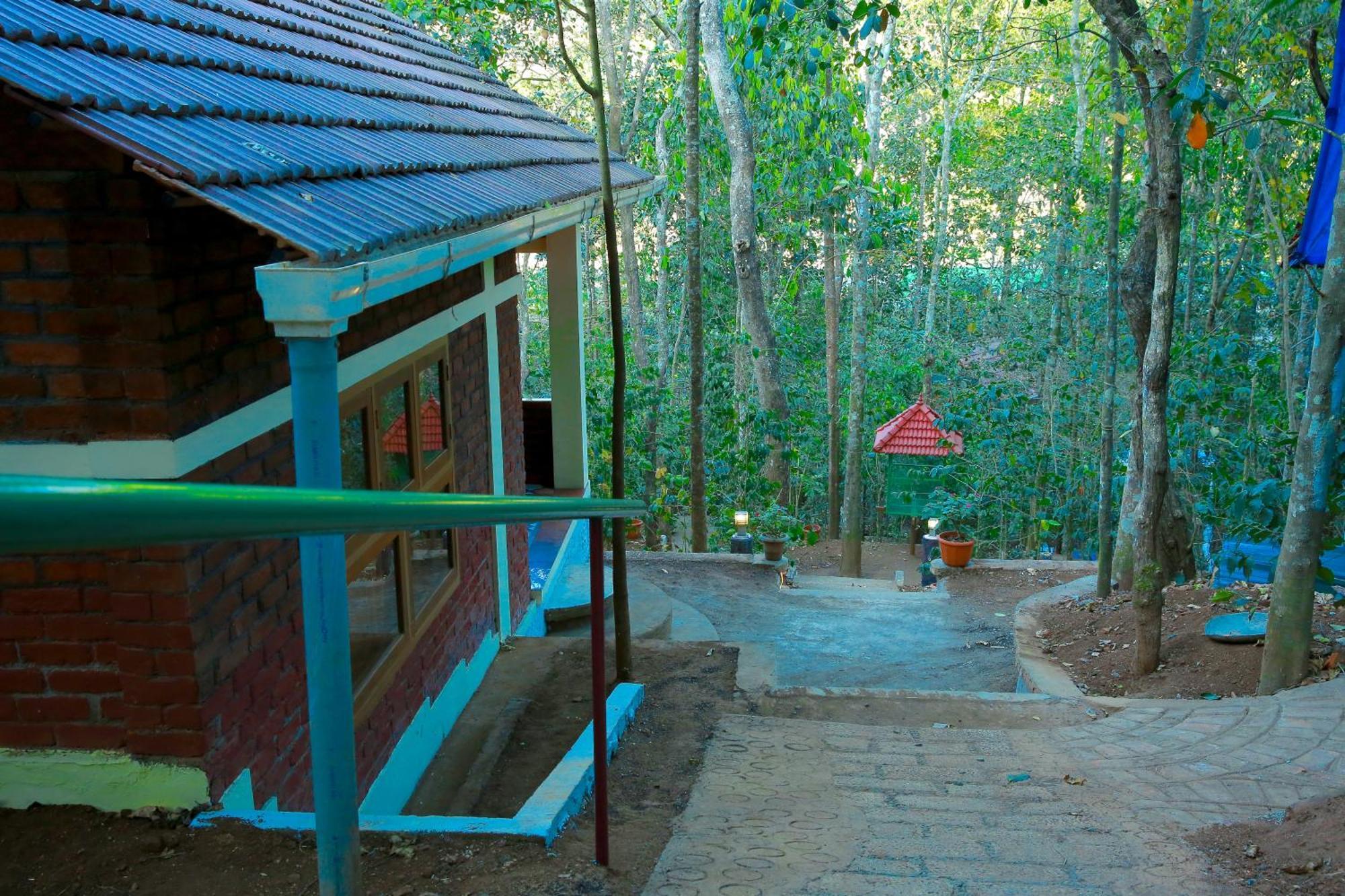 Snow Hills Resorts Thekkady Exteriör bild